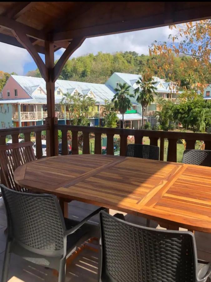 Beau T4 Refait A Neuf Proche Plage Sainte-Anne Exterior photo